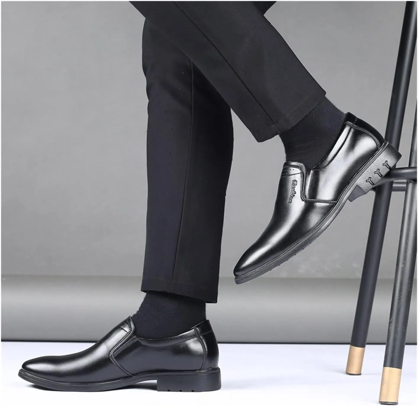 LAZIRO Genuine Leather Men's Shoes Pointed Toe Breathable Casual Business Men's Leather Shoes Cover Feet Dress Leather Shoes Men