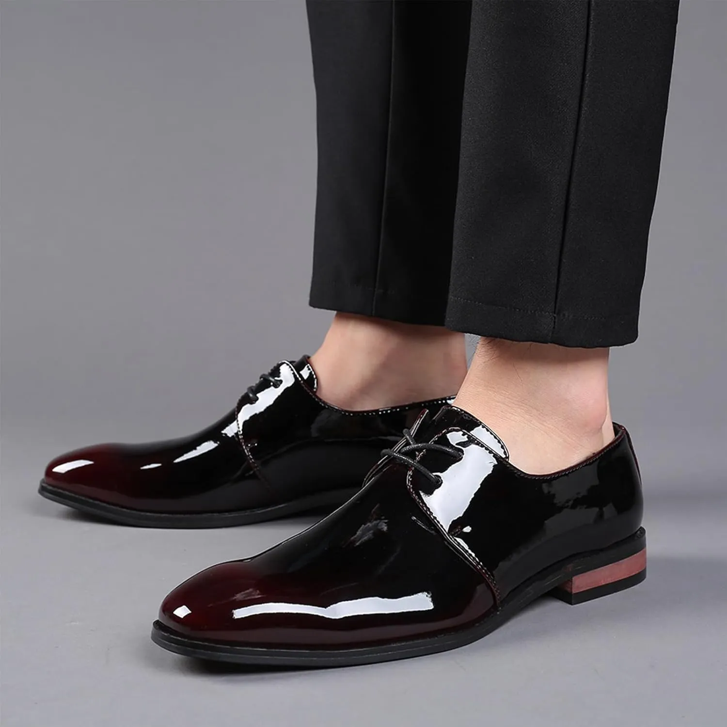 Men's Faux Patent Leather Tuxedo Dress Shoes Classic Lace-up Formal Oxford Breathable Comfortable Casual Shoes