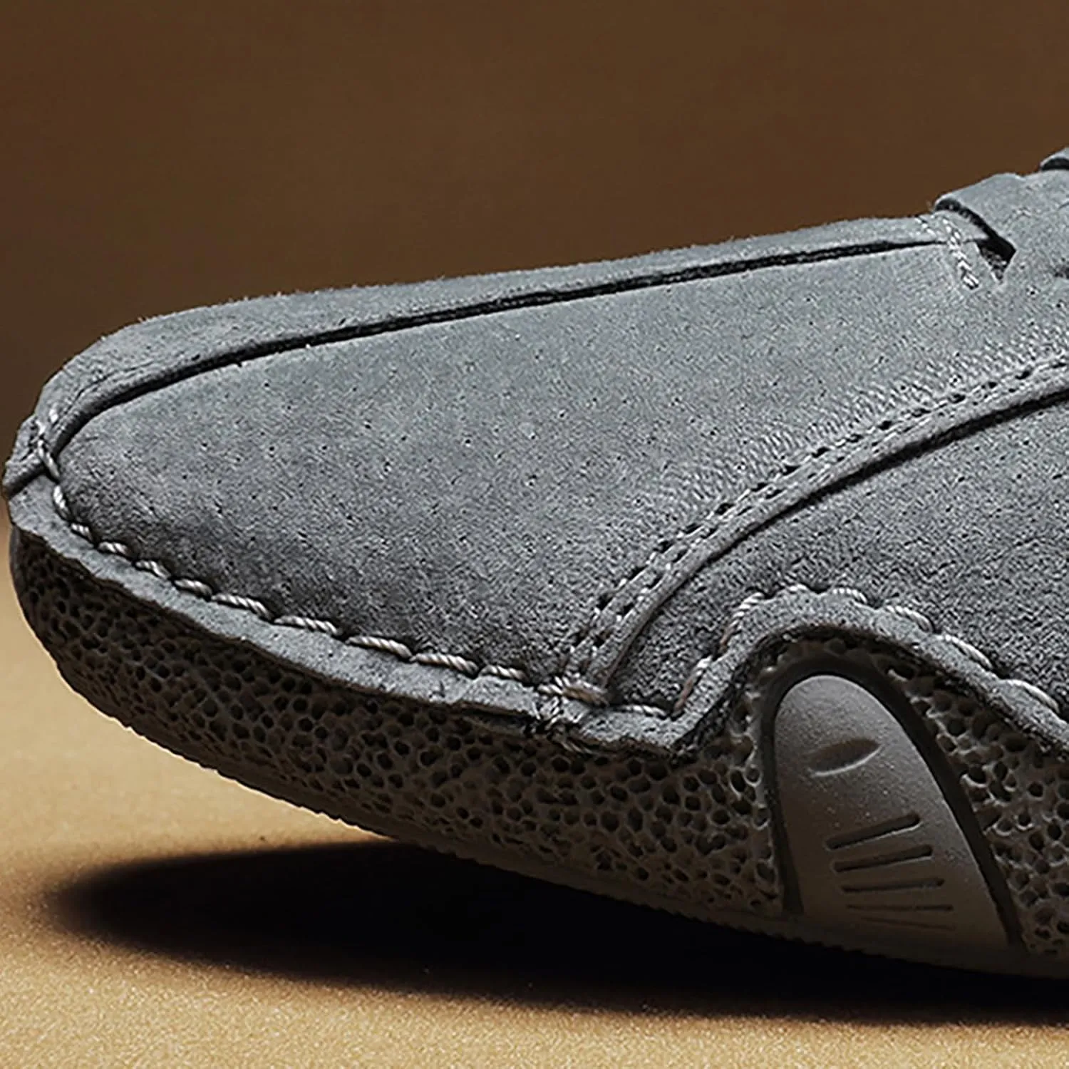 New Spring and Men's Leather Shoes Korean Fashion Zipper Short Boots Shoe Sneaker Crease Shield Men
