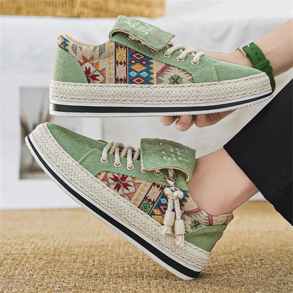 Slip on Low Top Canvas Walking Shoes for Men Breathable Comfortable Casual Shoes Men's Sneaker