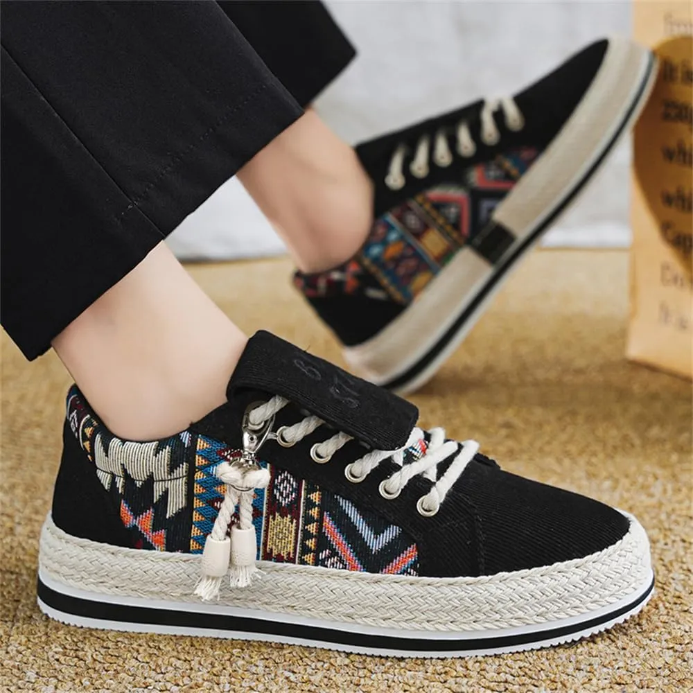 Slip on Low Top Canvas Walking Shoes for Men Breathable Comfortable Casual Shoes Men's Sneaker