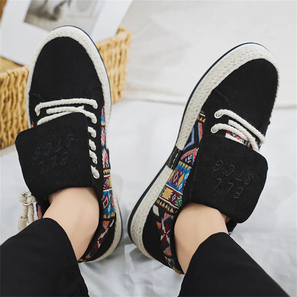 Slip on Low Top Canvas Walking Shoes for Men Breathable Comfortable Casual Shoes Men's Sneaker