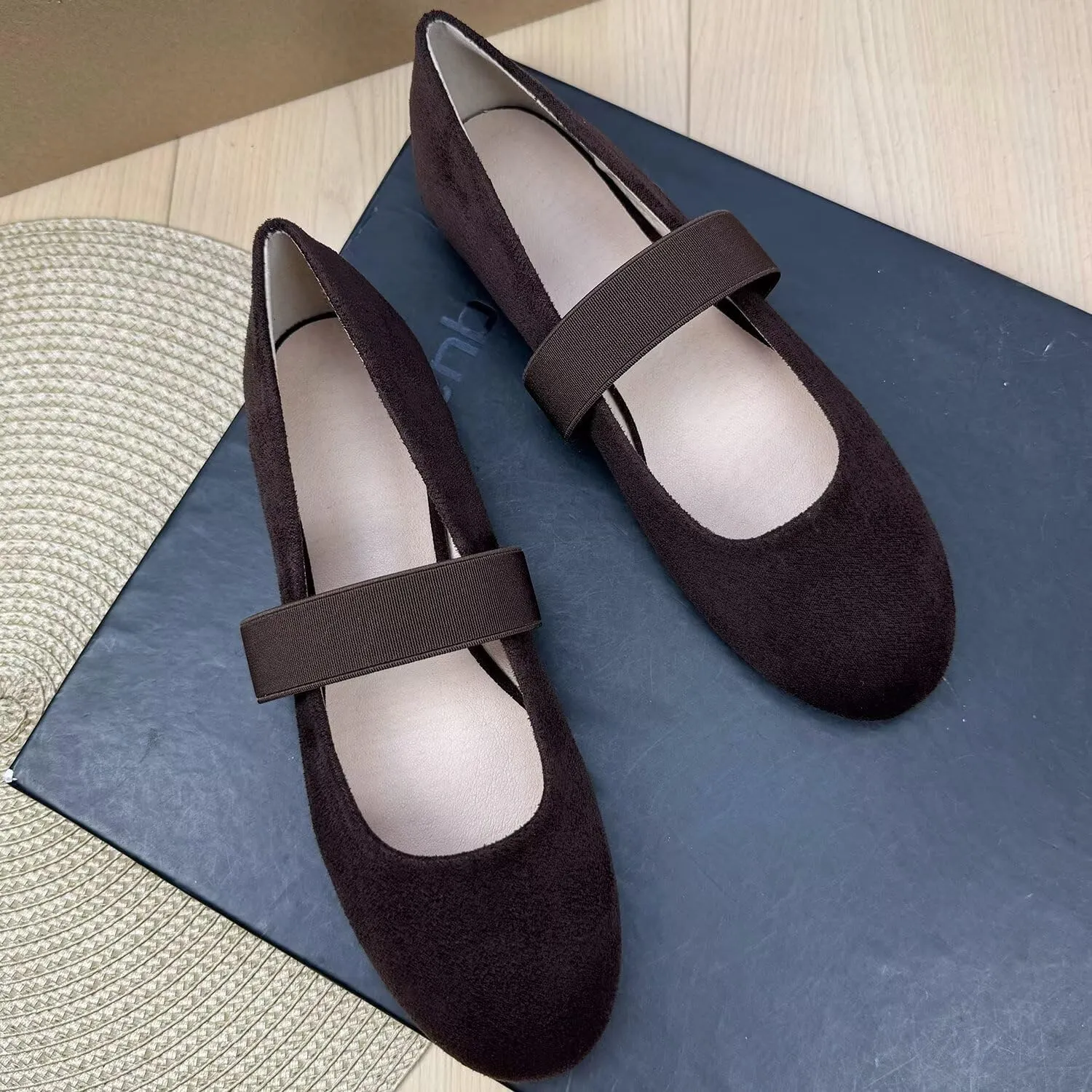 TN TANGNEST Leather Flats for Women Comfortable Round Toe Slip On Ballet Flats Retro Dress Mary Jane Flats
