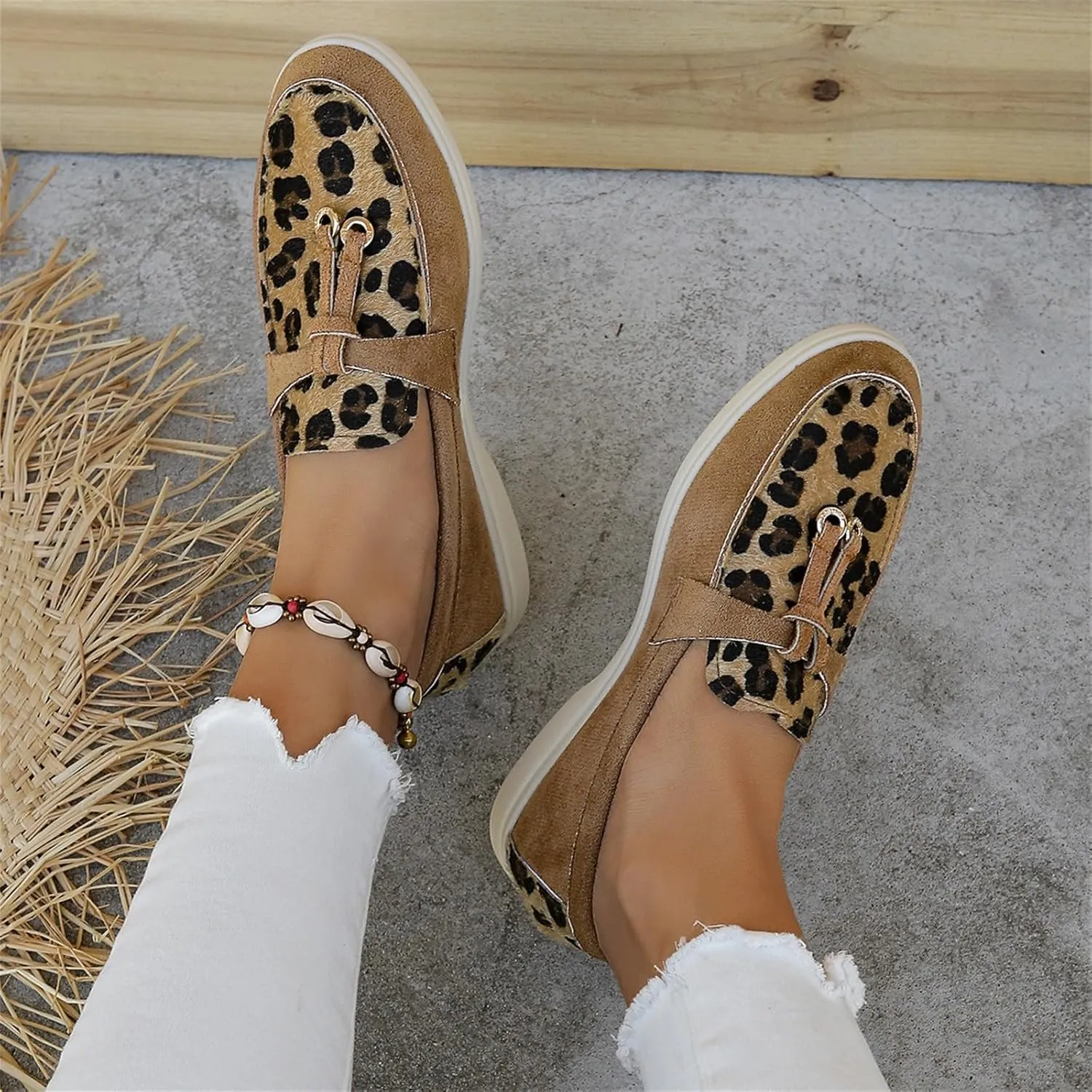 Women's Fashion Leopard Print Flat Shoes Women Ladies Low Heel Comfortable Casual Shoes Ladies Loafers