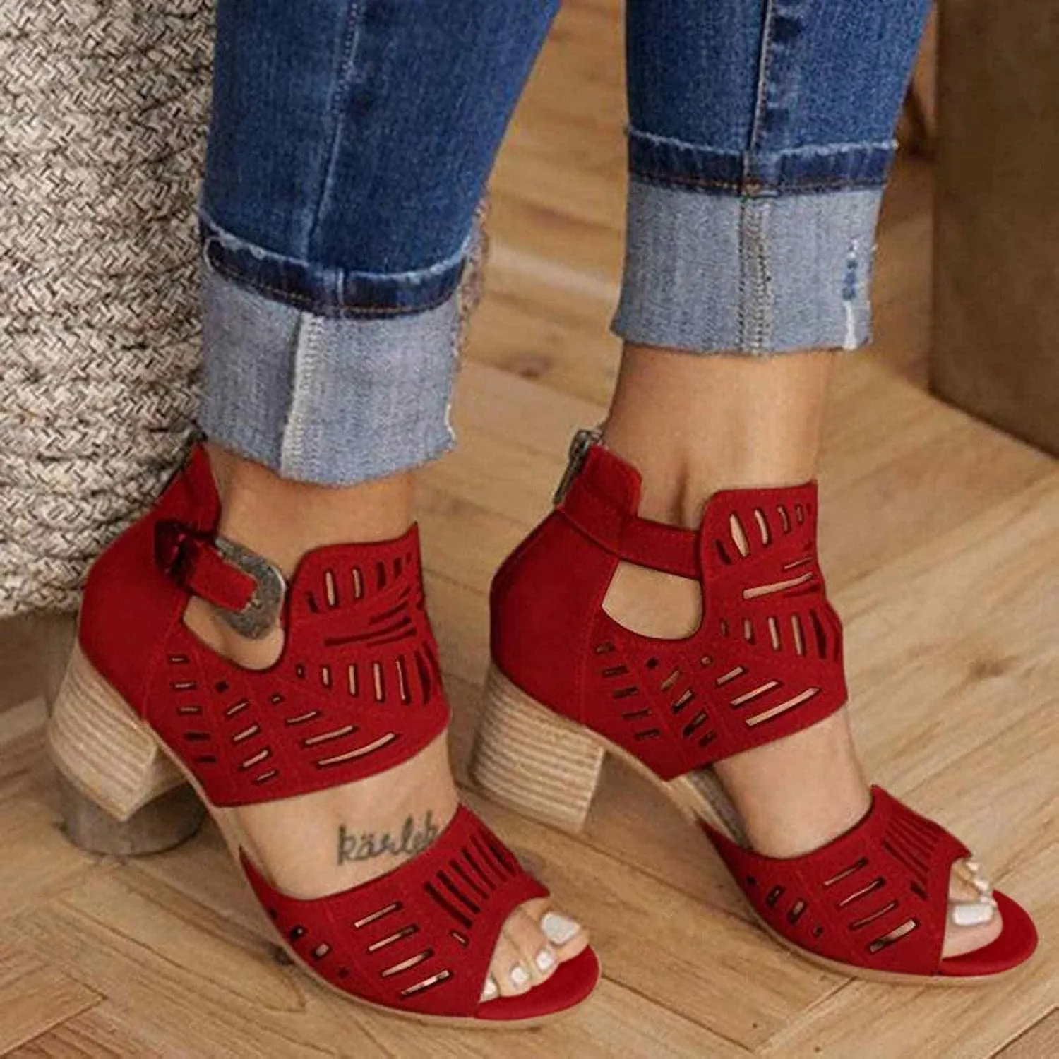 ZBYY Women's Peep Toe Sandals Summer Double Buckle Cutout Side Strap Sandals Chunky Block Low Heel Ankle Strap Sandals